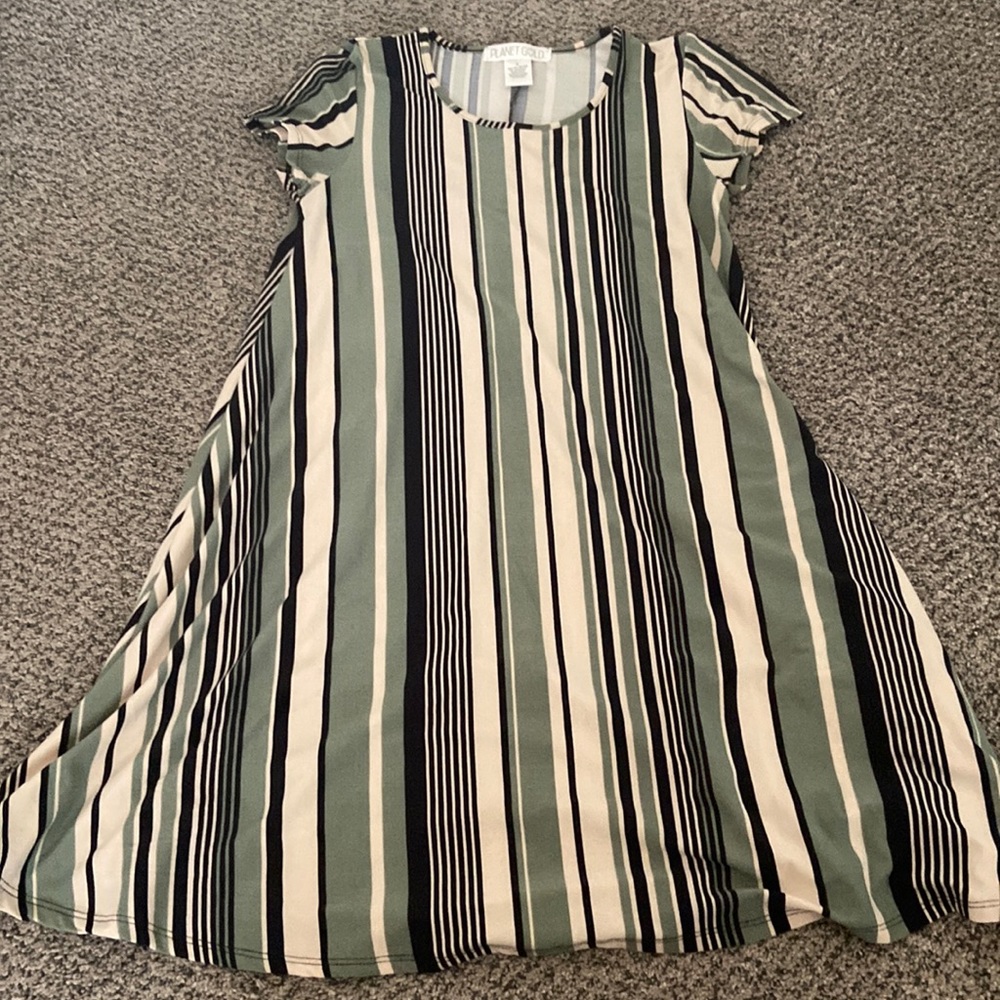 NWOT beautiful dress!